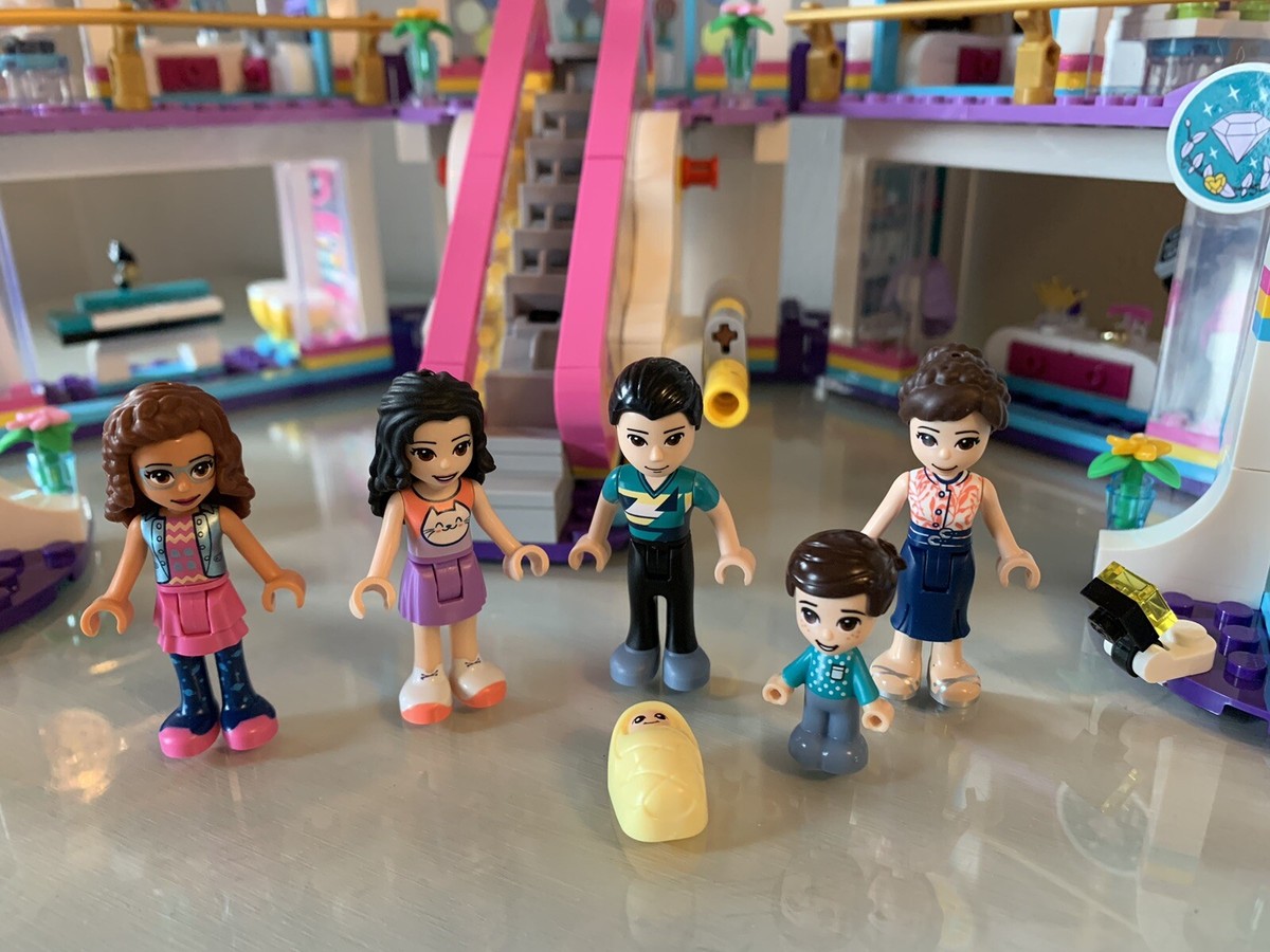 Lego Friends 41450 Heartlake City Shopping Mall 100% Complete Set With Box