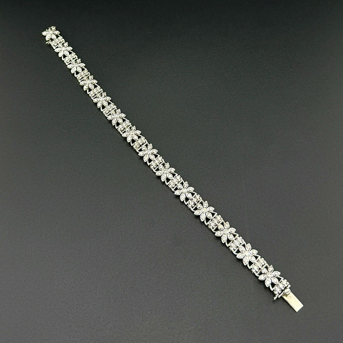 正規品・関税込み◆HEI◆flower ball bracelet JABEL 1.54CTW SI1 H DIAMOND FLOWER BRACELET - 18K WHITE GOLD