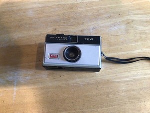 Kodak Instamatic 124 Vintage Film Camera Untested 