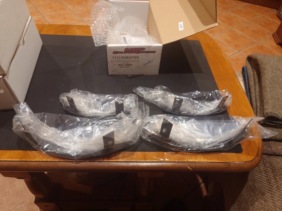 Cubierta de pinza de freno de disco MGP cubiertas de pinza 17112SMGPBK para Nissan Máxima 2009 Foto 2 de 2