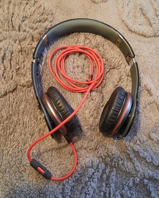 Beats Solo HD ヘッドフォン ブラック/レッド Beats by Dr. Dre Solo HD Headphones (Black/Red) | eBay