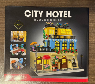 City Hotel Modular Building Bricks With Lights - 1464 Pieces - Brick Compatible