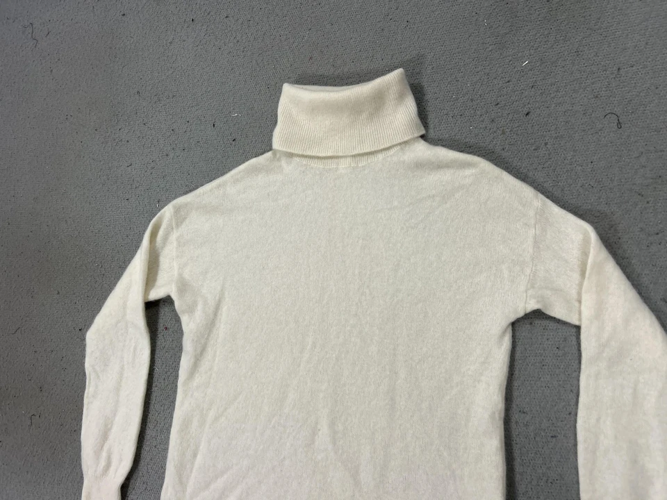 Suéter Nordstrom Mujer Mediano Marfil Cachemira Cuello Alto Acanalado Silencioso Lujo Foto 2 de 4