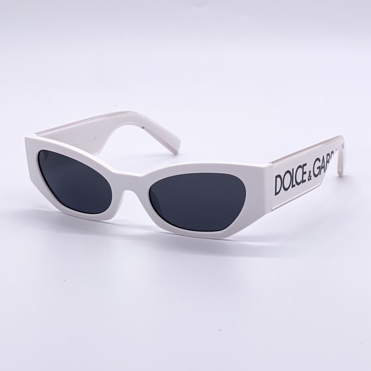 NEW DOLCE&GABBANA DG6186 3312/87 WHITE SUNGLASSES NEW DOLCE&GABBANA DG6186 3312/87 WHITE SUNGLASSES