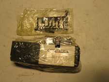 NIB SMC UFS2100-5FZB PNEUMATIC CONTROL VALVE 4/5 2POS EXH-IND 24VDC A0939