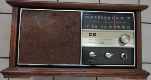 Radio Victor RCA AM/FM Vintage, probada, funciona - Imagen 1 de 1