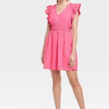 Universal Thread NWT pink ruffled tie waist mini dress small