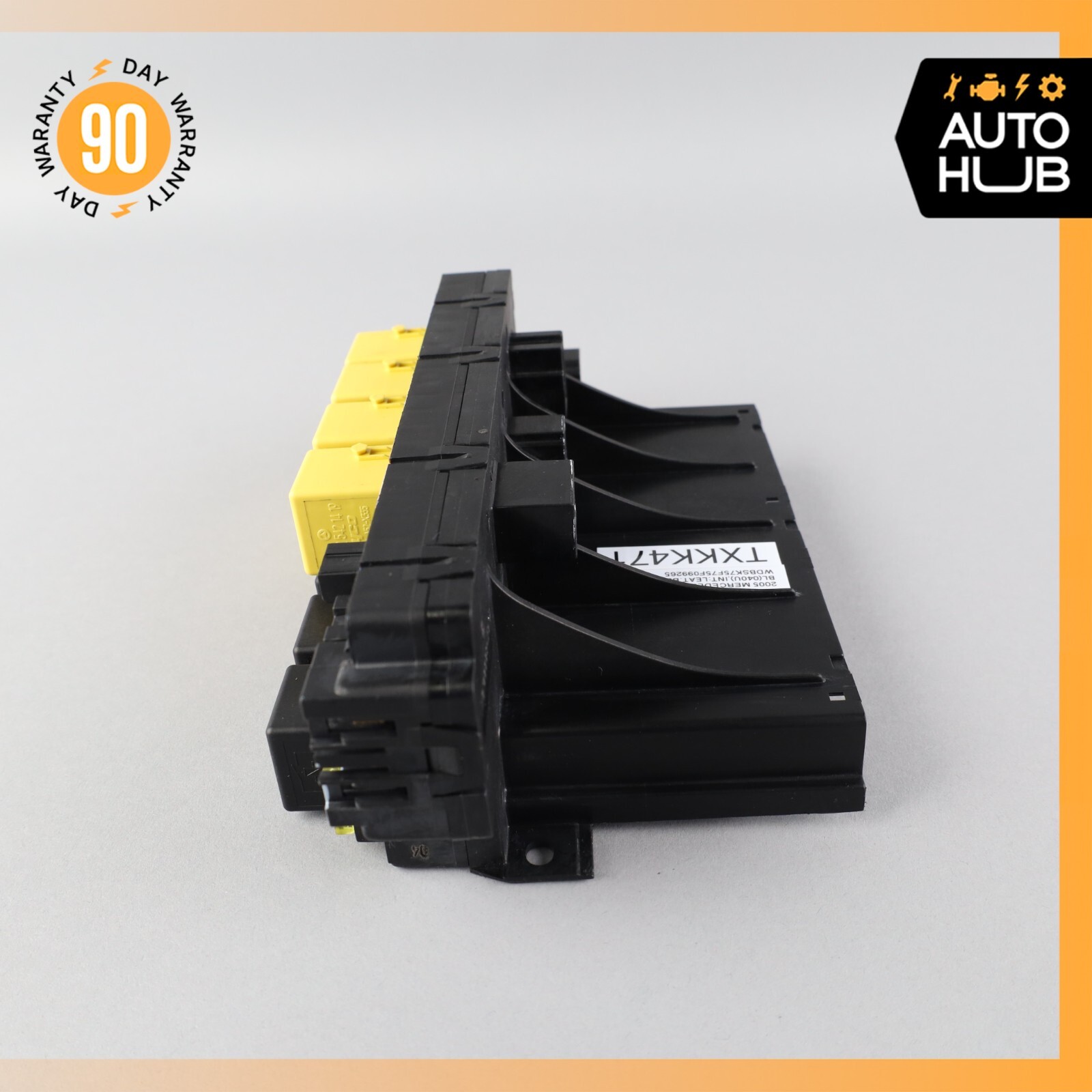Mercedes R230 SL500 SL550 SL55 AMG SLR Front Left Fuse Box 2305450201 OEM