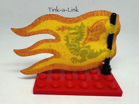 LEGO Cloth Flag 8 x 5 Wave w/Red Border and Green Dragon Pattern x376px1