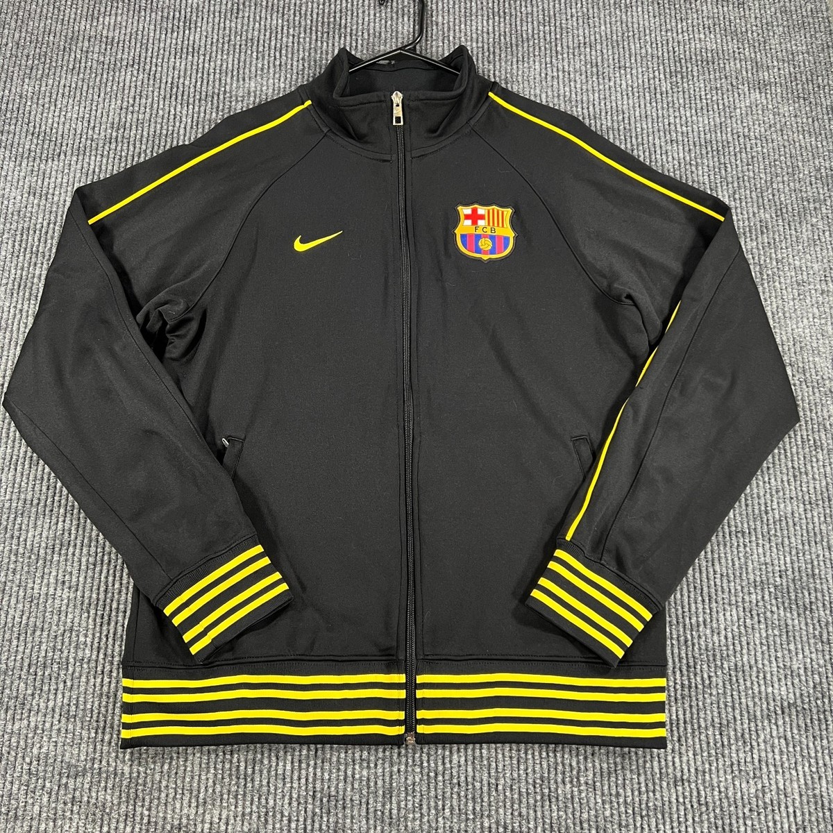 FC Barcelona Jacket Mens Medium Nike Black Long Sleeve Full Zip