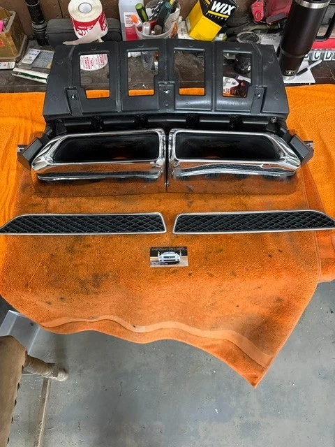 Exterior Parts for Cadillac XLR for sale | eBay