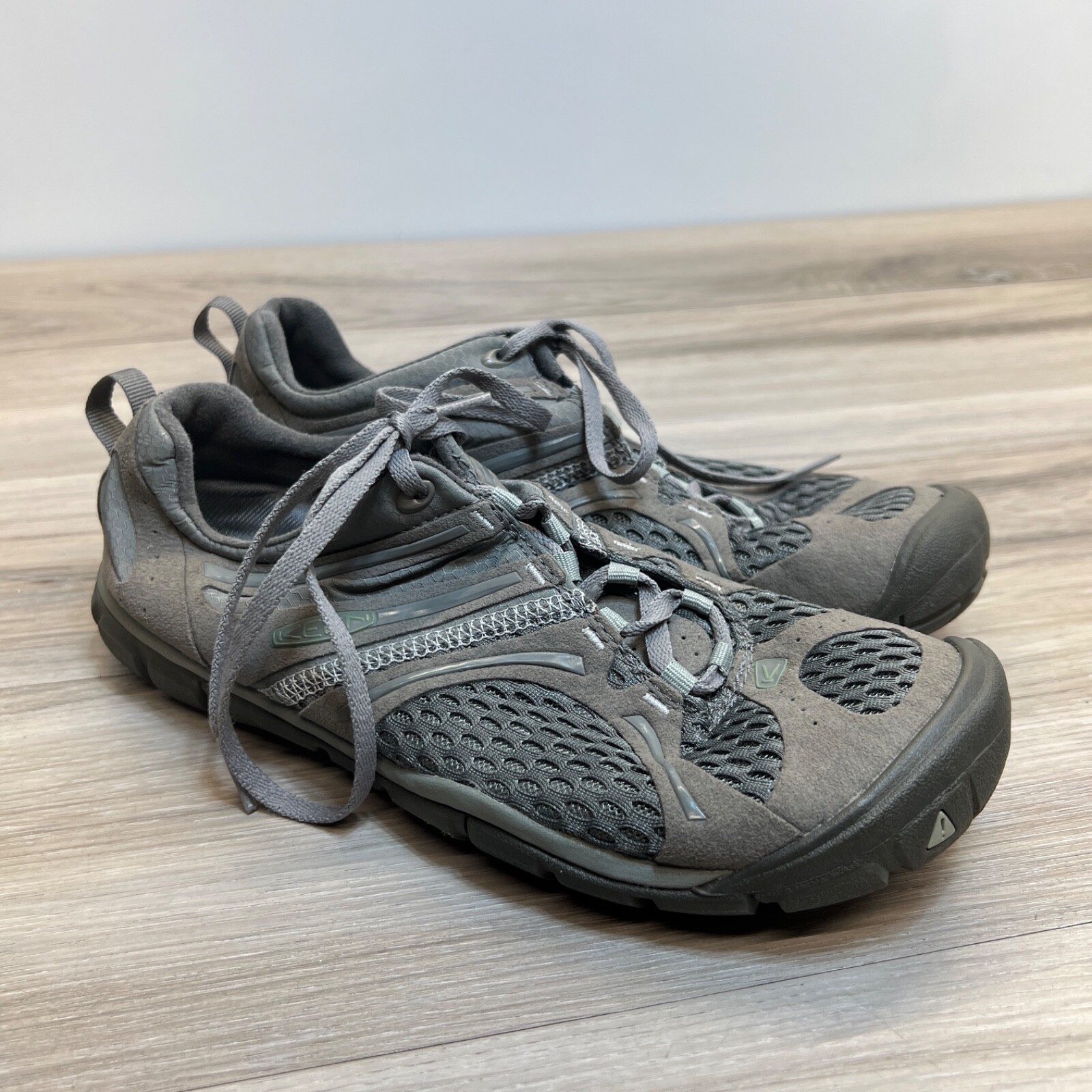 Scarpe da trekking Keen Madison CNX da donna 9 sneaker a rete bassa sentiero acquatico piedi nudi