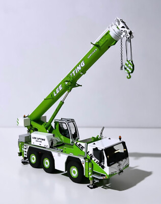 Liebherr LTM 1050-3.1 crane ''Lee Lifting'' WSI truck models 51-2122  1:50 scale