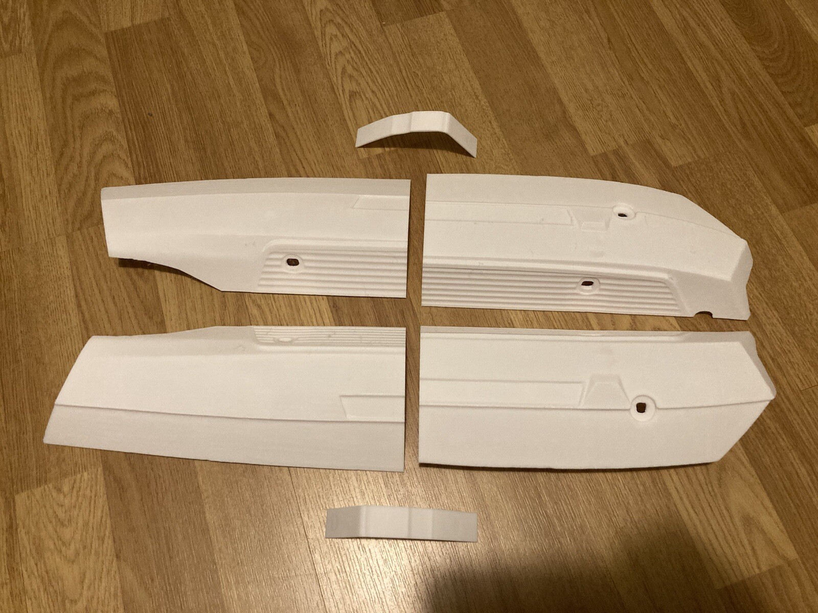 Carénage Peugeot 104 kit carrosserie vintage à monter pour mobylette