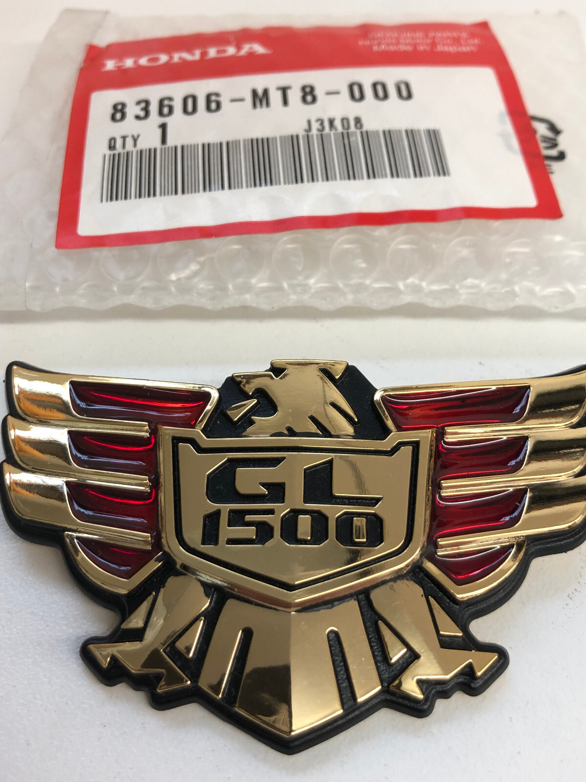 HONDA MOTORCYCLE GENUINE NEW OEM NOS P/N 83606MT8000 SIDE COVER