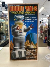1986 MASUDAYA TALKING FIGURE ROBOT YM-3 LOST IN SPACE 1/5 Scale From Japan