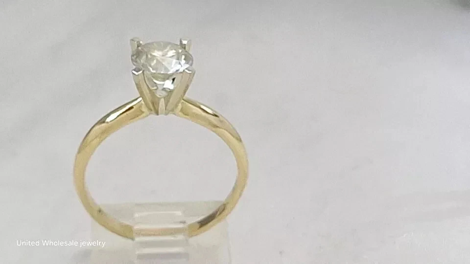 Anillo de compromiso solitario de diamantes extraídos genuinos de 1,10 quilates en oro amarillo sólido de 14 quilates Foto 4 de 4