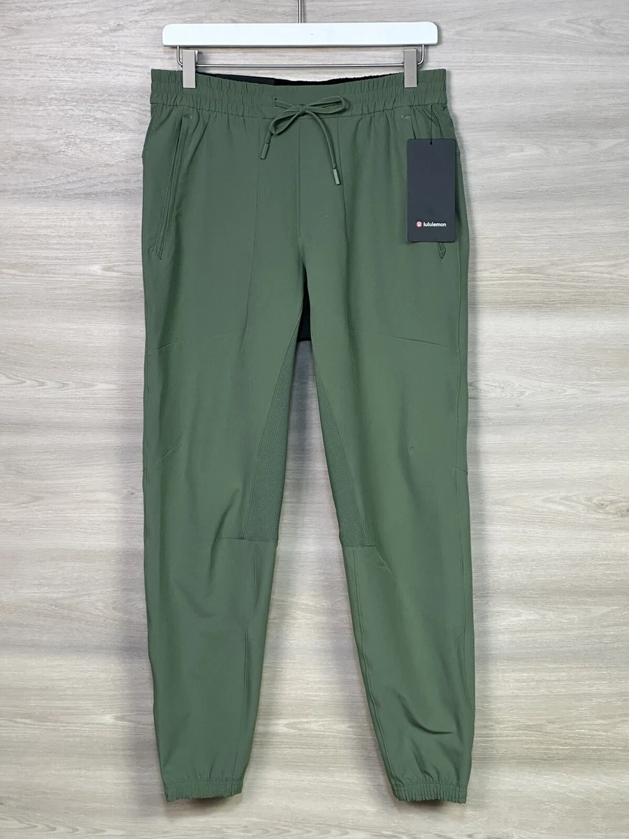 Lululemon License To Train Jogger Abrasion Resistant Size M Green