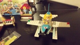 "LEGO" Friends 3063 Flight School with Seaplane Complete with BA + Original Packaging Excellent!!!