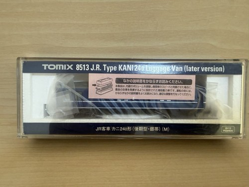 TOMIX 8513 JR Passenger Car Kani 24 Type 0 (Late el, Silver Stripe) (M) | Condition: Usado