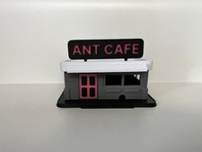 Ant Cafe Refillable Ant Baiting Station, Decorative look For counters, Floors.