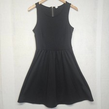 Old Navy Black Sleeveless Skater Dress Size Small Little Black Dress