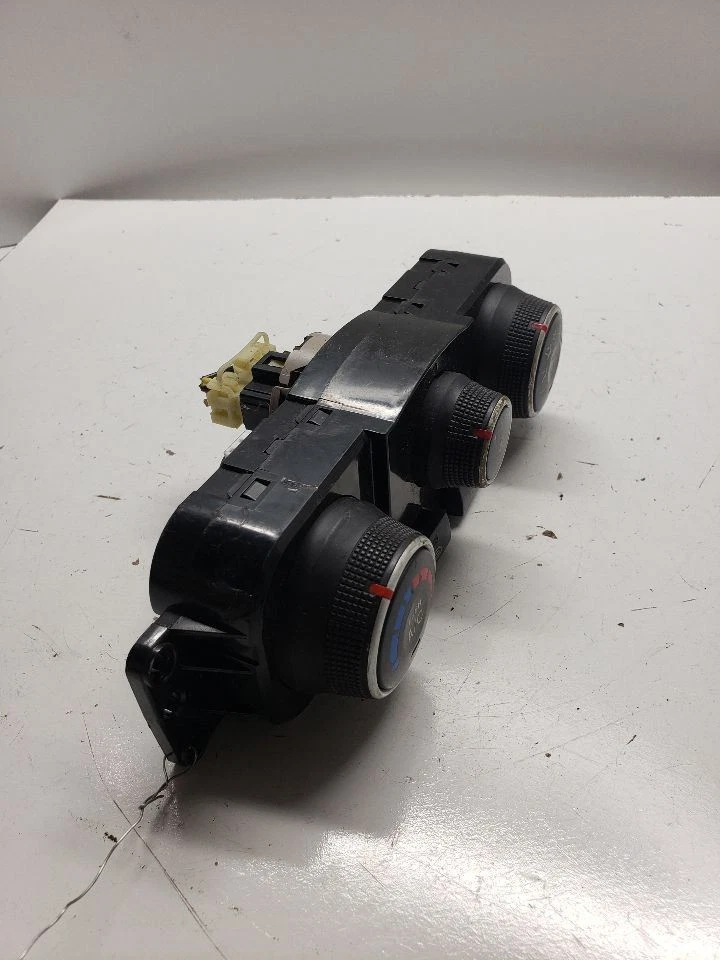 Control de temperatura manual control de temperatura 3 perillas para 06-08 SONATA 1368949 Foto 2 de 4