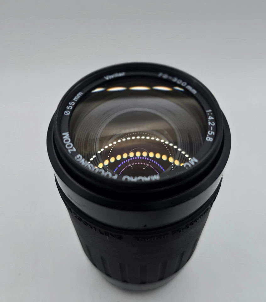 Vivitar 70-300 f4.2 - f5.8 zoom lens in OM mount - Image 3 of 4