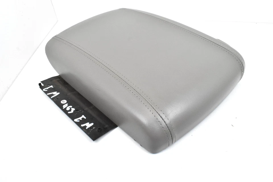 GMC Yukon XL 2003-2006 consola central cuero gris reposabrazos tapa superior OEM Foto 2 de 4
