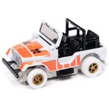 Auto World Xtraction 1979 Jeep CJ-7 - iWheels w/ Orange 4x4 Graphics HO Slot Car