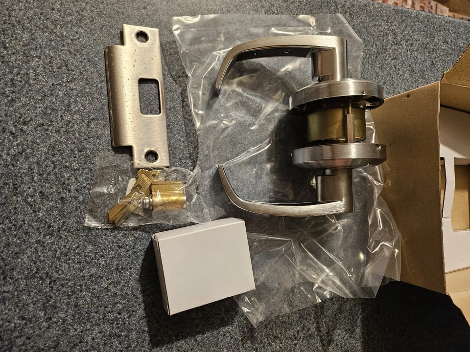 Sargent 65G04 Store Room Lever Lock SC28 Schlage "C" Keyway 26D Finish 2 3/4...