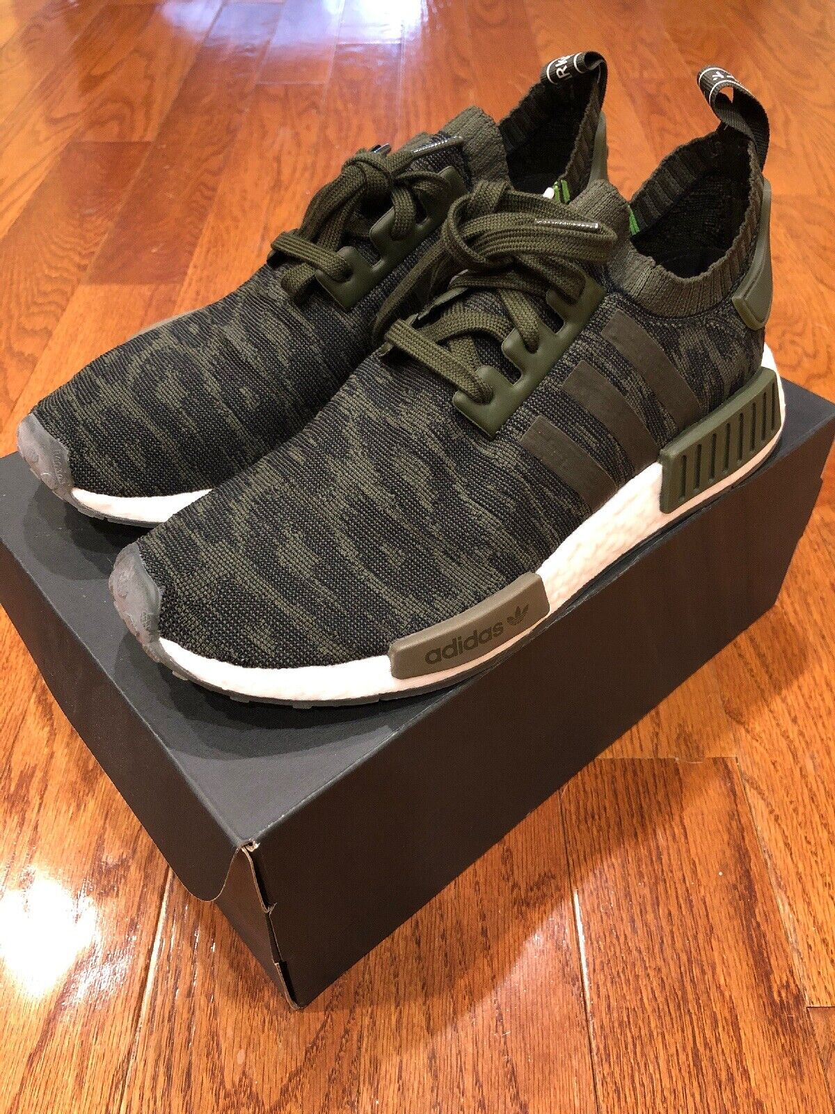 nmd r1 night cargo green