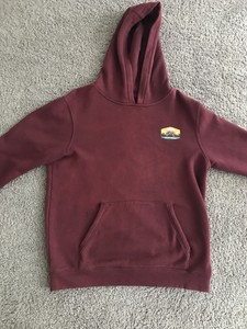 maroon vans sweatshirt