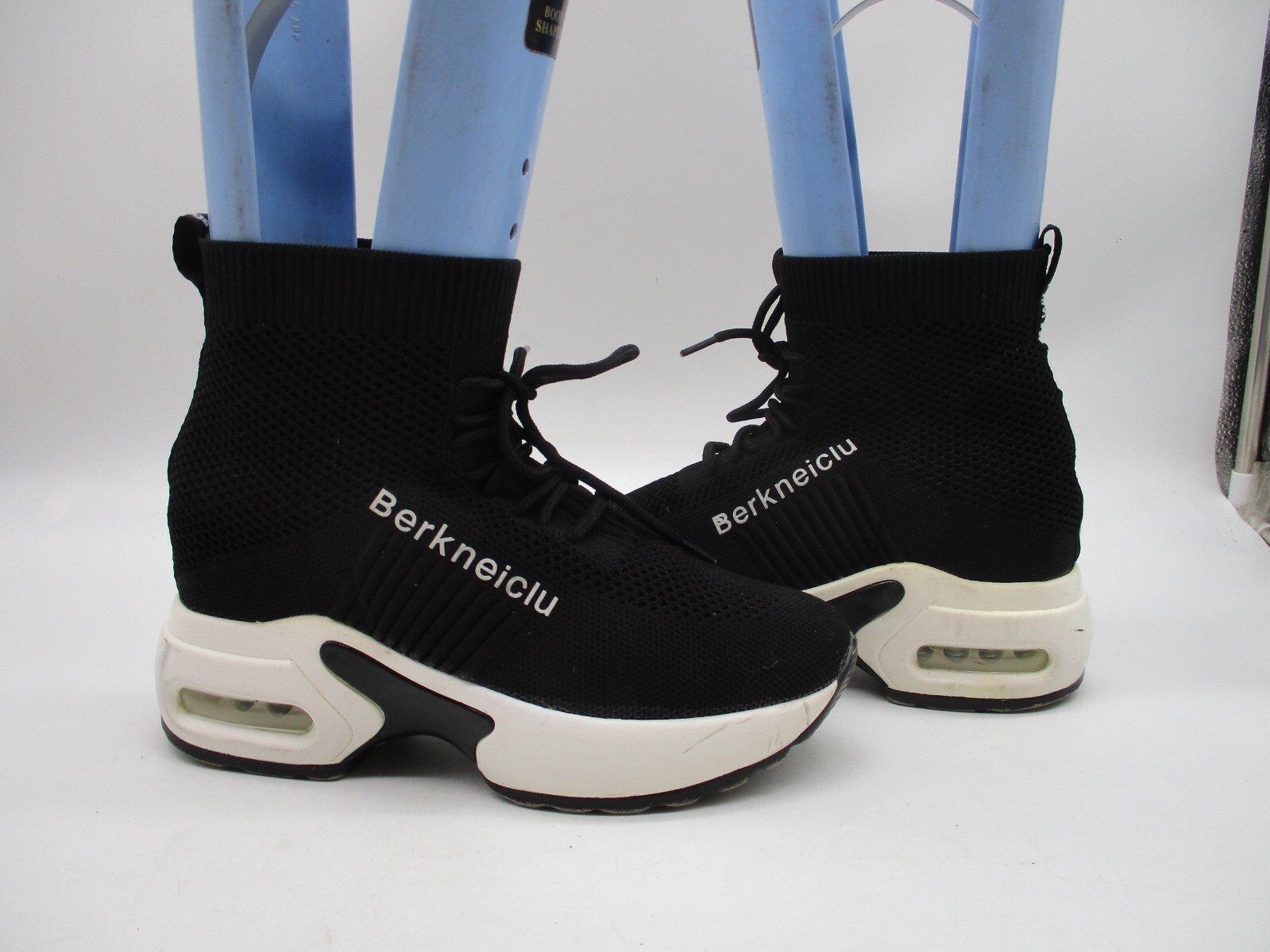 Off White Weight Securing System TM Will Love 540… - image 1