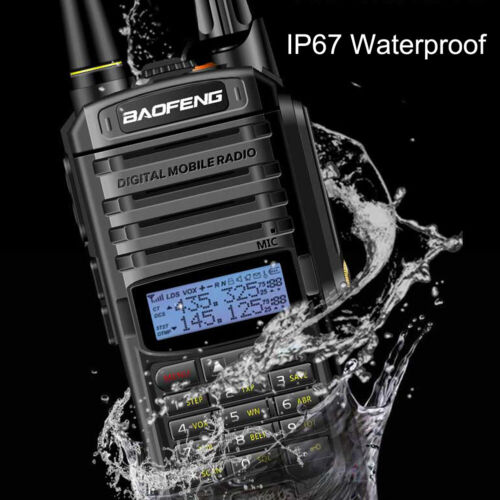 UV-9R Plus VHF UHF Walkie Talkie radio bidirezionale dual-band 8W 2200 mAh - Foto 4 di 12