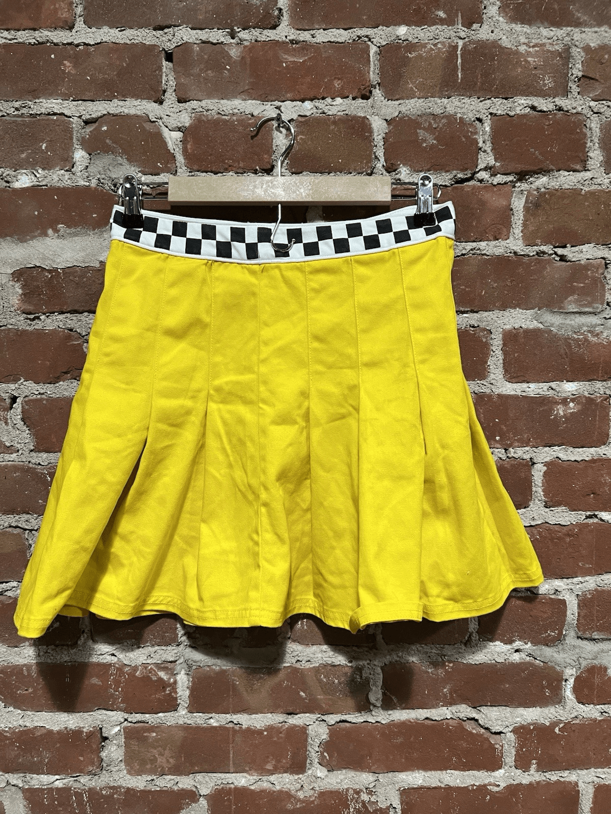 VANS X TIERRA WHACK Yellow Pleated Skirt Size 28 Womens-image