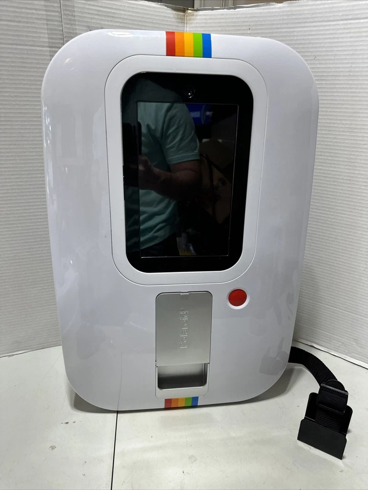 Cabine de fotos instantânea Arcade 1up Polaroid - WI-FI - Tela sensível ao toque de 10” - Impressão 2x3” - Imagem 3 de 4