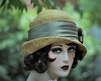 flapper hat