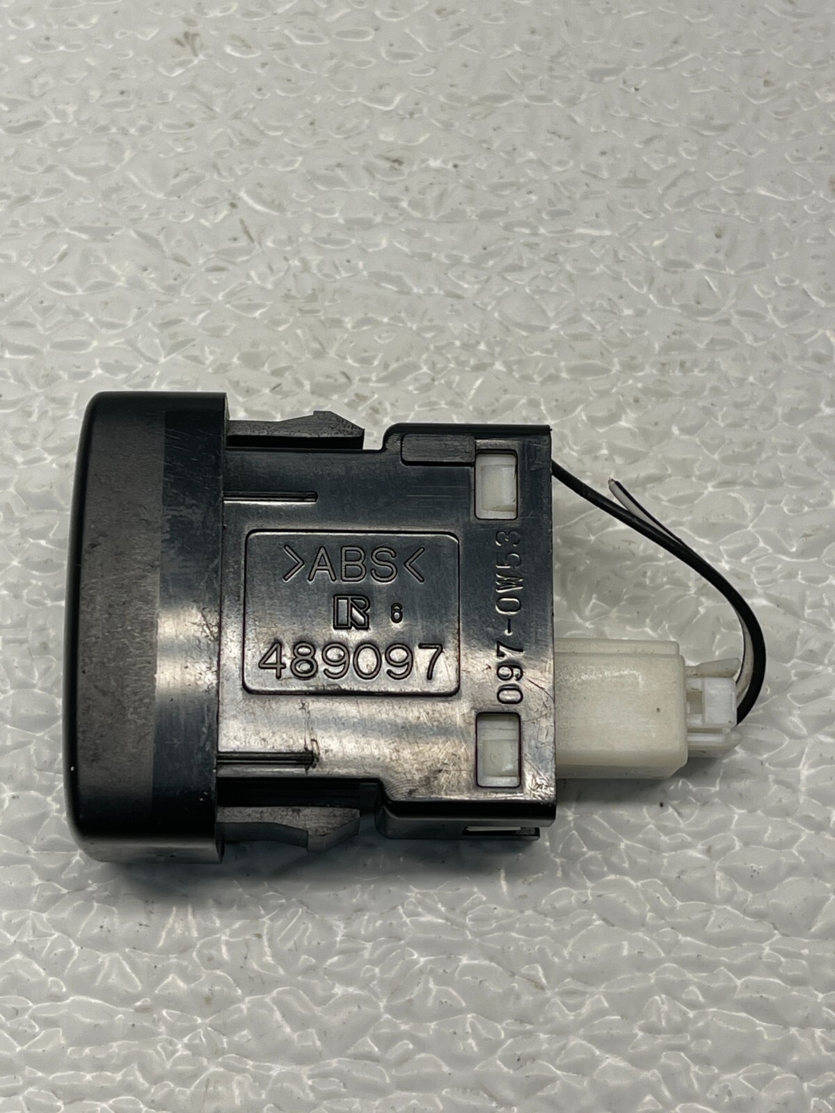 PRADA カチューシャ