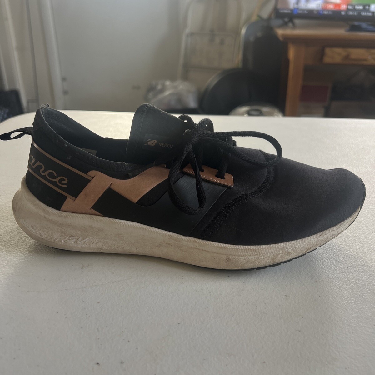 New Balance Womens Cross Trainers WNRGSKA1 Size 9.5 Black | eBay