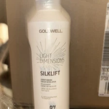 Goldwell Light Dimensions Silk Lift Cream 9% Developer, 30 Vol 25.4 oz