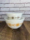 Pyrex Town & Country Stitches Mixing Bowls 401 And 402 Nearly Mint Vintage