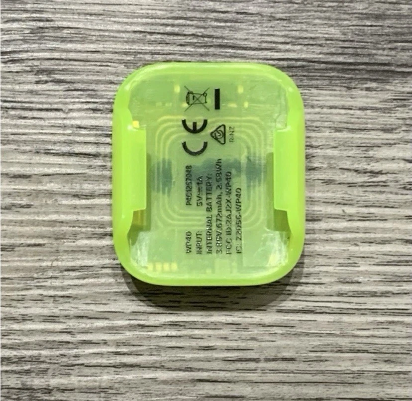 Whoop 4.0 battery charger only rare color - image 2 of 2