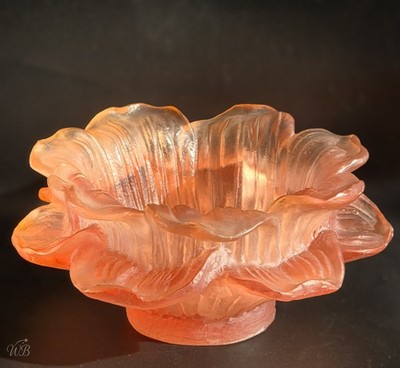 Vtg Dorothy Thorpe Style Pink Resin Lotus Bowl Frosted Cabbage Centerpiece 11''