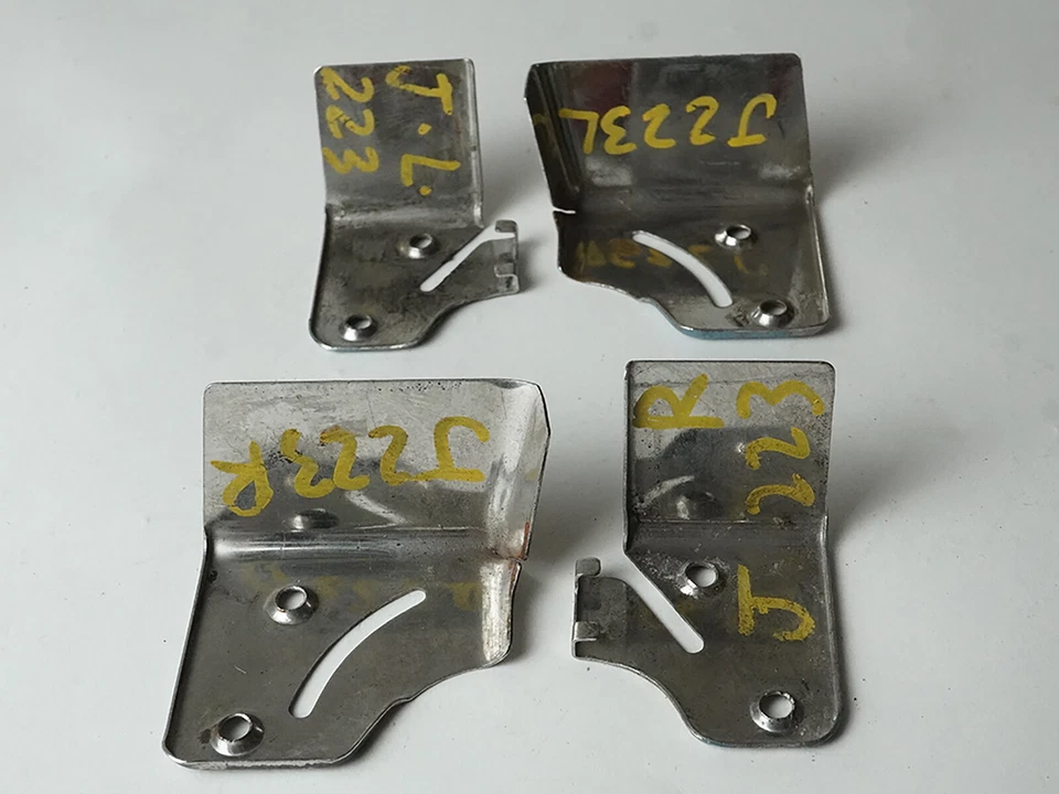 1980 - 1982 Fiat 124 Spider Trim Cover Chrome Left Right Passenger Driver Lh Rh Foto 3 de 4