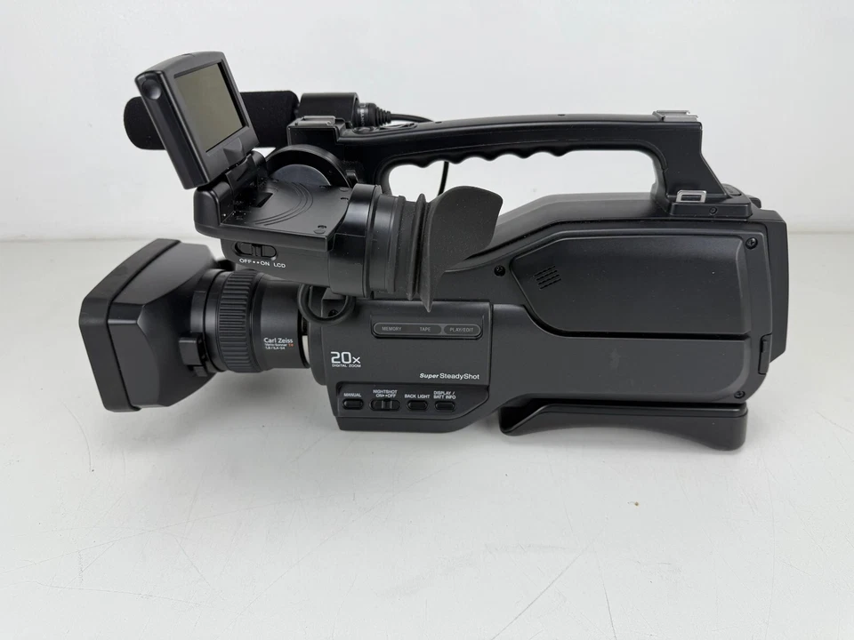 Sony HVR-HD1000U Camcorder 6.1 Megapixels Full Set - In bag - Image 3 of 4