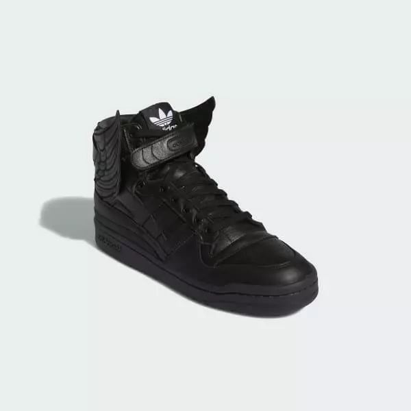 Adidas originals deals wings