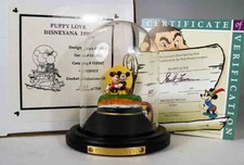 Disney 1996 Convention Goebel Miniature: Pupp...