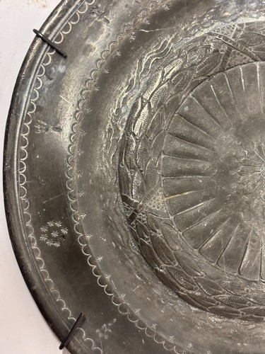  8" pewter pattern plate. - Picture 5 of 12