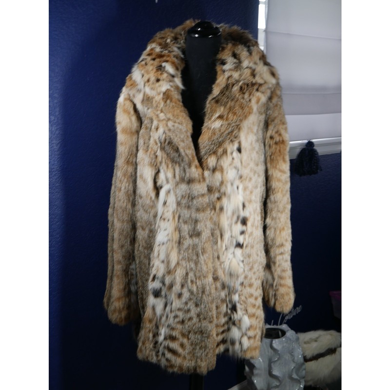 Gorgeous Spotted hooded Fur Coat Jacket Not Mink Fox Sable Chinchilla